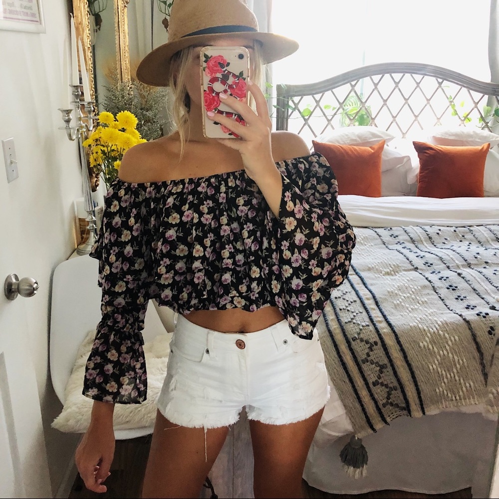 Floral Off the Shoulder Blouse